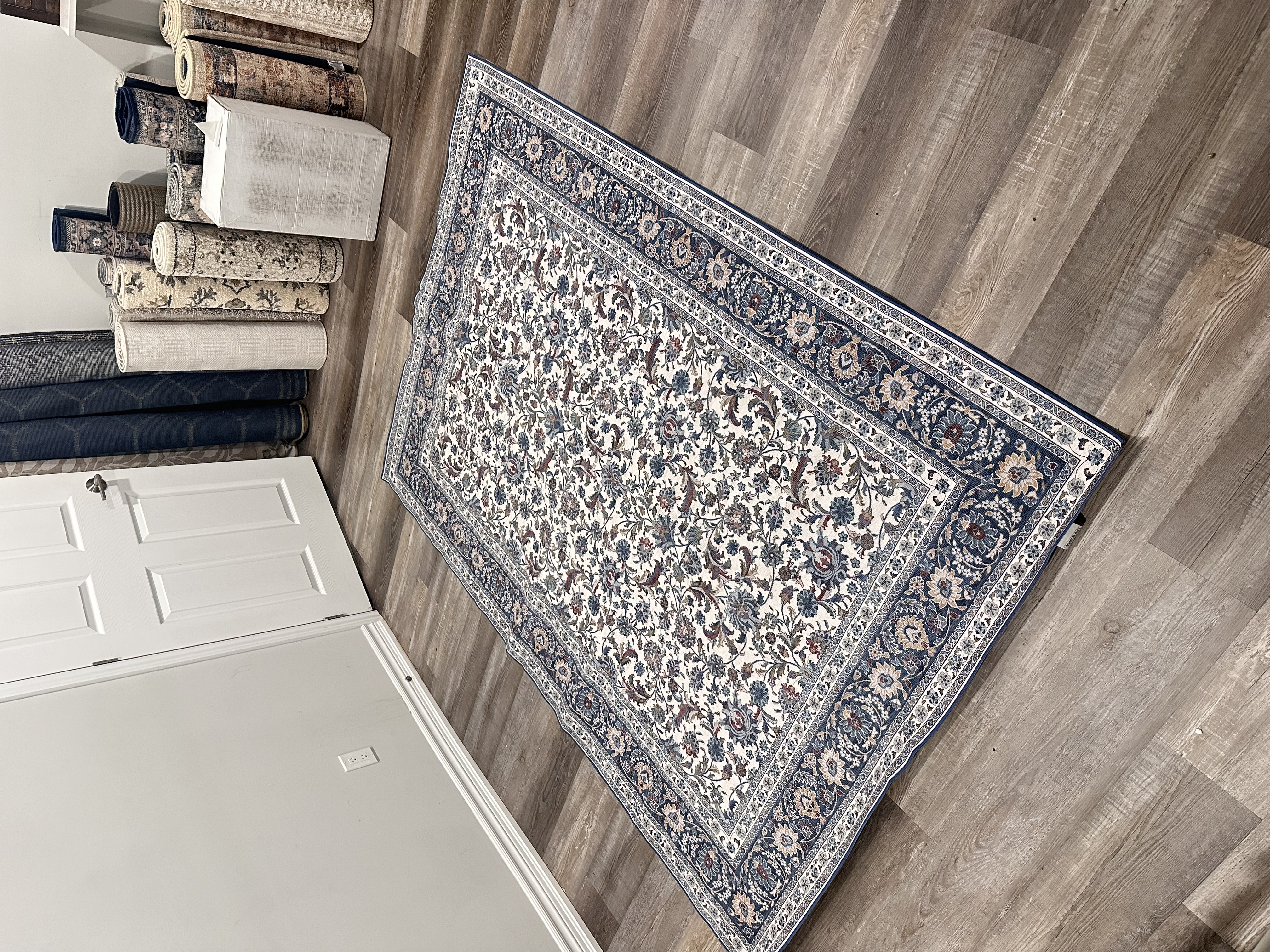 Wyatt & Ash Aliyeh Navy Washable 5x7 Area Rug